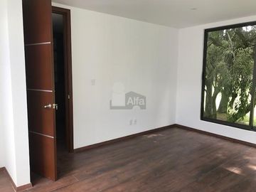 Casa amueblada en venta en Metepec en Club de Golf San Carlos, 2a. Sección