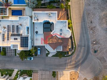 CASA EN VENTA LA JOLLA RESIDENCIAL VILLA DE LAS ESMERALDAS