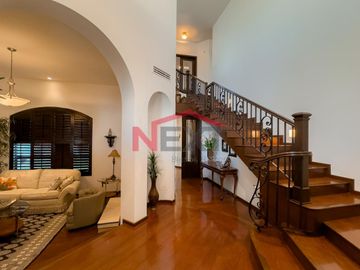 CASA EN VENTA LA JOLLA RESIDENCIAL VILLA DE LAS ESMERALDAS