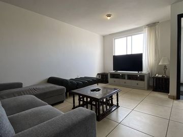 DEPARTAMENTO VENTA, UAM, PRIMER PISO, EXCELENTE ESTADO, CUSTERNA.