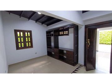 Se vende casa campestre via al aeropuerto, Armenia Quindio