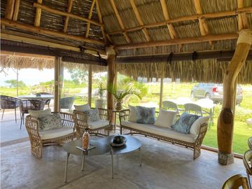 CABAÑA DE PLAYA EN VENTA (1154 mts terreno) y con  PISCINA