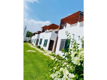 Casa Nueva en Venta en Jiutepec con Doble Vigilancia y Alberca