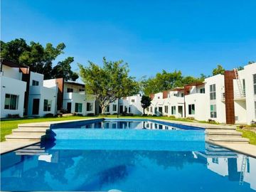 Casa Nueva en Venta en Jiutepec con Doble Vigilancia y Alberca