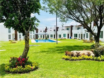 Casa Nueva en Venta en Jiutepec con Doble Vigilancia y Alberca