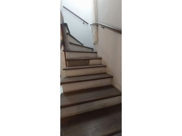 VENDO DPTO PASILLO 3 Dormitorios  AMADO NERVO al 1700