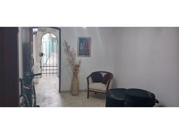 VENDO DPTO PASILLO 3 Dormitorios  AMADO NERVO al 1700