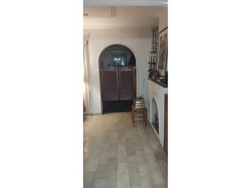 VENDO DPTO PASILLO 3 Dormitorios  AMADO NERVO al 1700