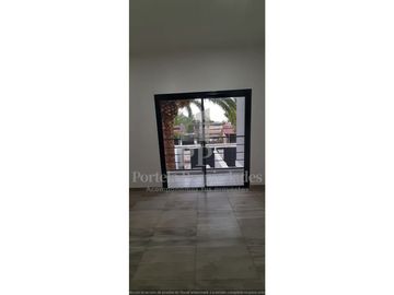 DUPLEX DE TRES AMBIENTES A ESTRENAR ITUZAINGO
