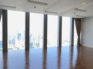 4 Bedrooms At The Ritz-Carlton at MahaNakorn
