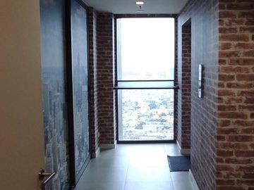 2 Bedroom Condo for sale at Star View