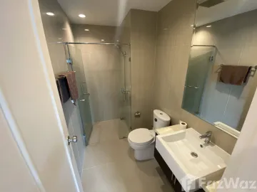 Available for rent at Villa Asoke condo