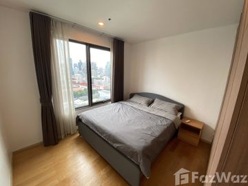 Available for rent at Villa Asoke condo