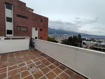 Venta Departamento Duplex Urb Gabriela Marina Sector Ana Luisa