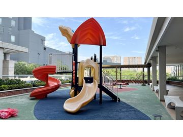 VENDO APARTAMENTO AMOBLADO El PORTAL DEL GENOVÉS-BAQ