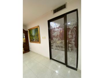 Vendo casa en Conjunto Cerrado |Bavaria| 02,