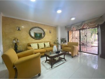 Vendo casa en Conjunto Cerrado |Bavaria| 02,