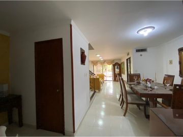 Vendo casa en Conjunto Cerrado |Bavaria| 02,