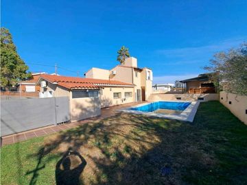 ¡Venta de Casa en el Mejor Barrio!Cerca centro