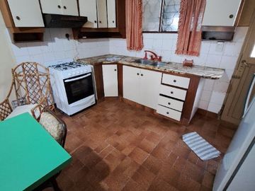 Chalet en venta en Bernal Oeste