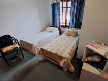 Chalet en venta en Bernal Oeste