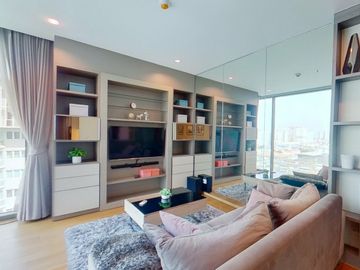 1 Bedroom Condo for sale at The Breeze Narathiwas