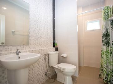 The Masterpiece Scenery Hill : 3 Bedroom House For Sale