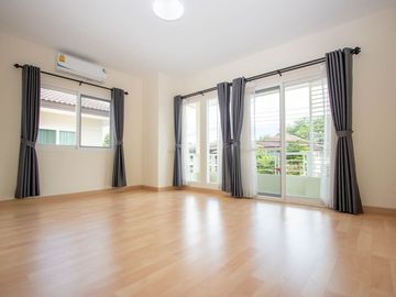 The Masterpiece Scenery Hill : 3 Bedroom House For Sale