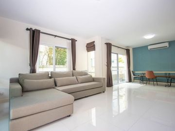 The Masterpiece Scenery Hill : 3 Bedroom House For Sale