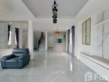4 Bedroom House for sale in Mae Hia, Chiang Mai