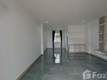 4 Bedroom House for sale in Mae Hia, Chiang Mai