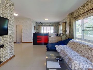 4 Bedroom House for sale at Baan Rungaroon 3