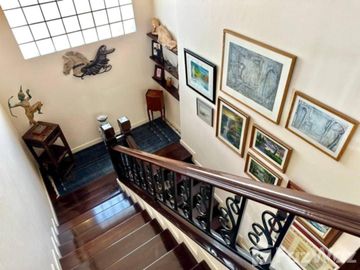 Large secure house and 2nd house close to city & malls