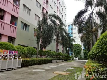 1 Bedroom Condo for sale at Lumpini Condo Town Rattanathibet