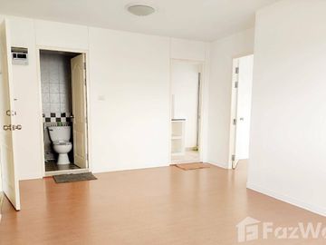 1 Bedroom Condo for sale at Lumpini Condo Town Rattanathibet