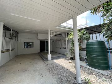Beautiful 3BR Townhouse in Ban Mai: Only ฿2.9M!