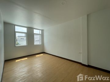 Beautiful 3BR Townhouse in Ban Mai: Only ฿2.9M!