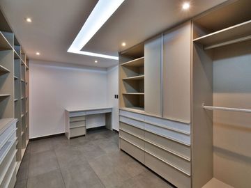 Casa en venta en Lomas Altas, Miguel Hidalgo