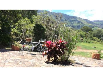 Finca independiente en venta Copacabana