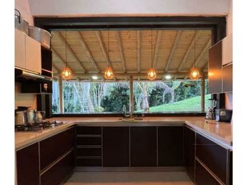 Finca independiente en venta Copacabana