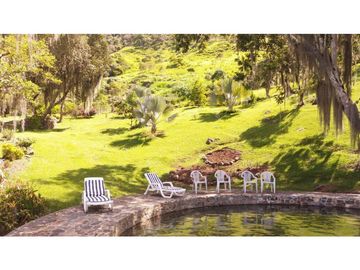 Finca independiente en venta Copacabana