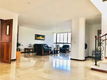 PENT-HOUSE EN EL POBLADO EN VENTA