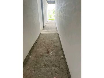 SE VENDE CASA CAMPESTRE PARA TERMINAR, SECTOR MORELIA, PEREIRA.