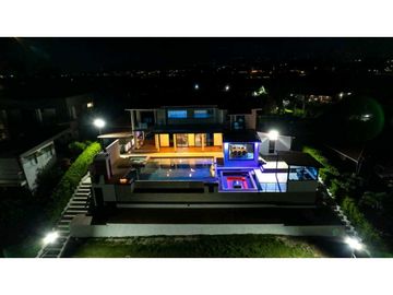 VENTA DE CASA CAMPESTRE, Pueblito Cafetero, Pereira, sector Morelia