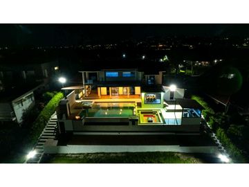 VENTA DE CASA CAMPESTRE, Pueblito Cafetero, Pereira, sector Morelia