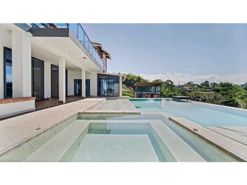 VENTA DE CASA CAMPESTRE, Pueblito Cafetero, Pereira, sector Morelia