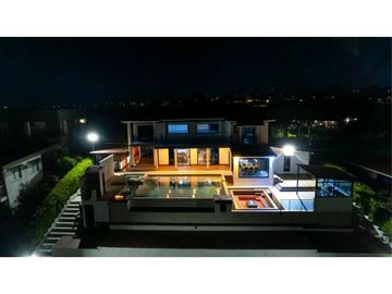 VENTA DE CASA CAMPESTRE, Pueblito Cafetero, Pereira, sector Morelia