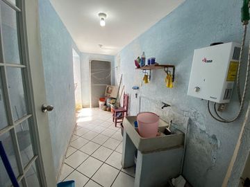 Casa en venta en Fracc. Arboledas San Ramón. MEDELLÍN, VER. REMODELADA