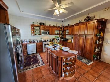 venta de mansión colonial en Sora