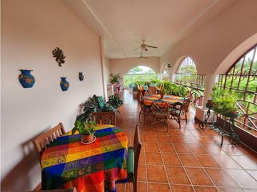 venta de mansión colonial en Sora